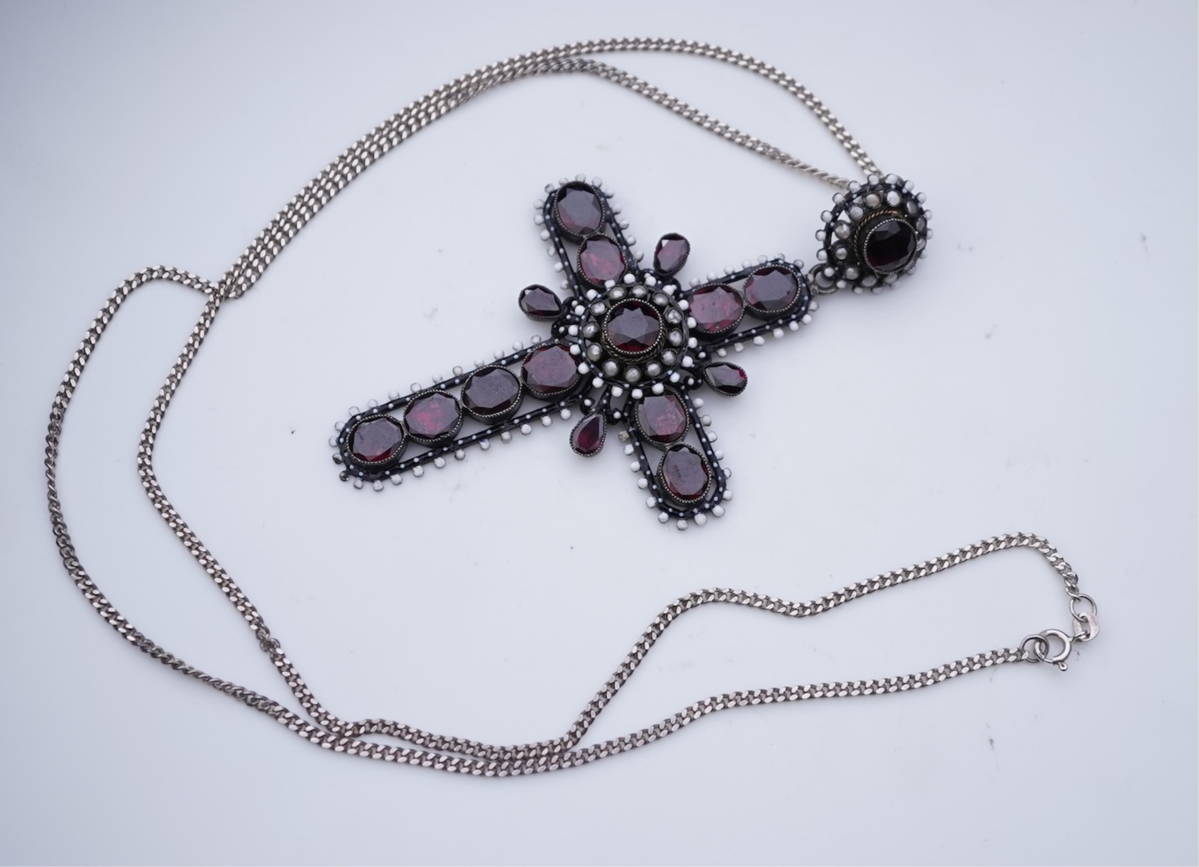 A Renaissance Revival enamel and garnet pendant, late 19th century